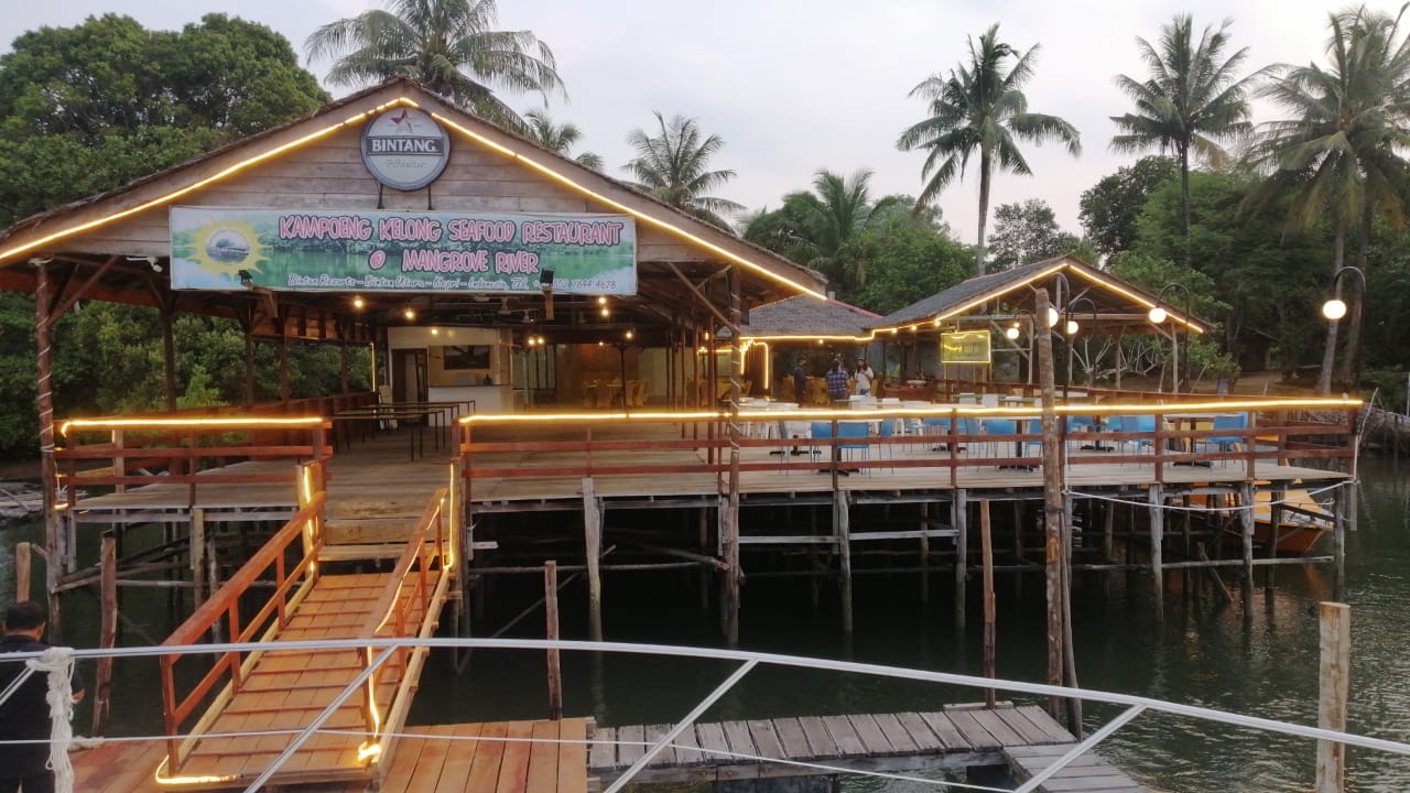 Kampoeng Kelong Seafood Restaurant Bintan