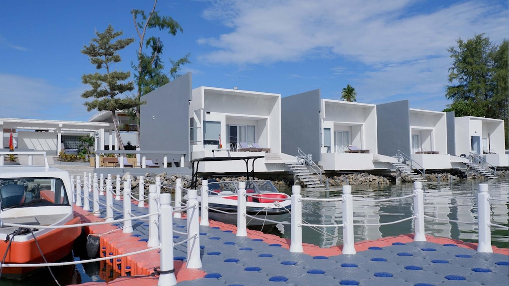 One of A Kind - Villa Aqua
